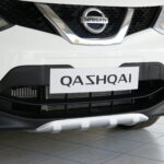 Εμπρός Διαχύτης V.1 Nissan Qashqai J11 (2013-2017) ΑσημίΜαύρο ματ motordromedesign