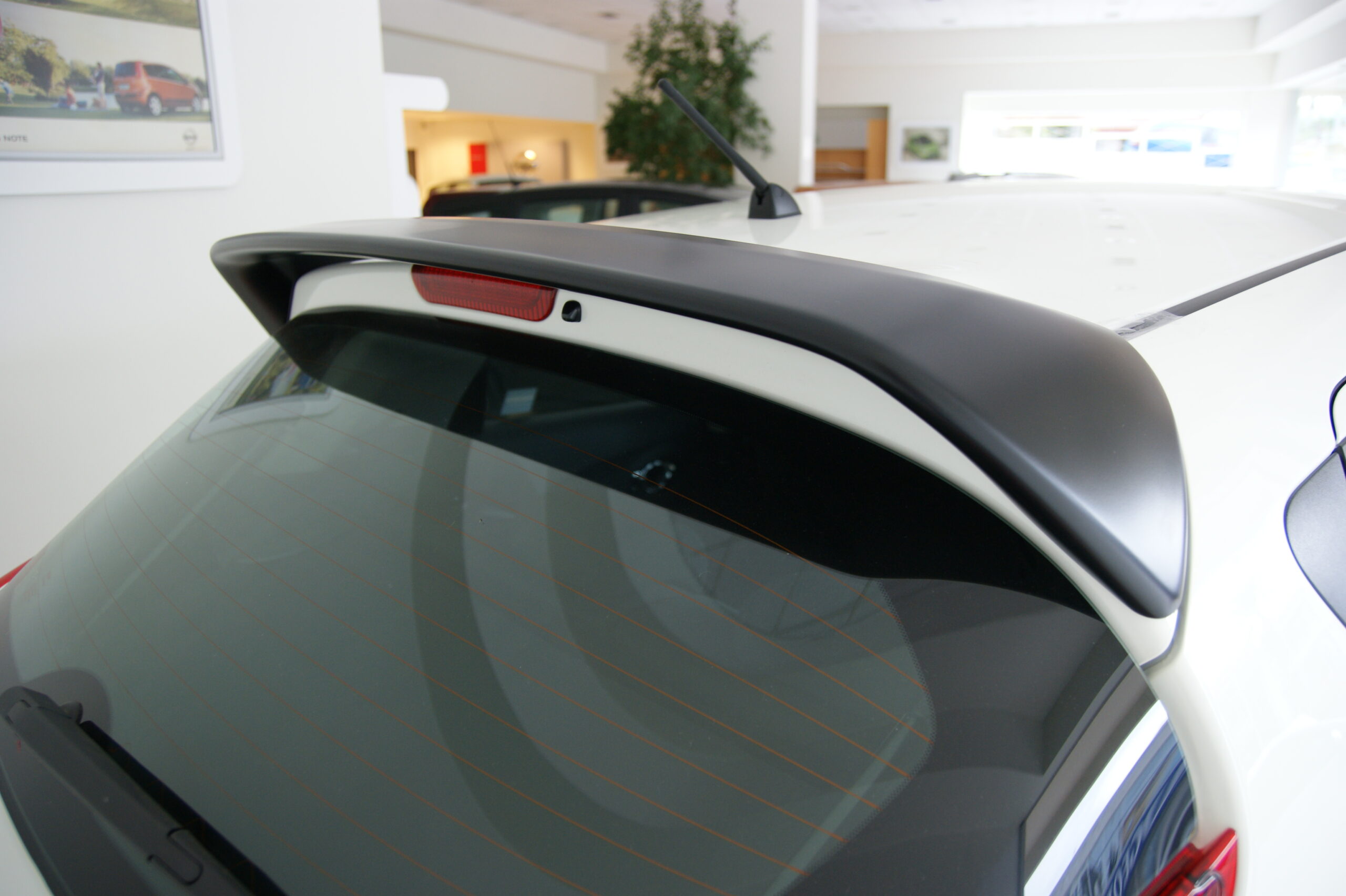 SONY DSC Αεροτομή Οροφής V.1 Nissan Juke F15 (2010-2019) motordromedesign - Image 1